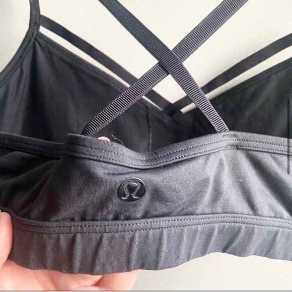 Lululemon Lab Future Varsity bra 10 - Picture 4 of 5